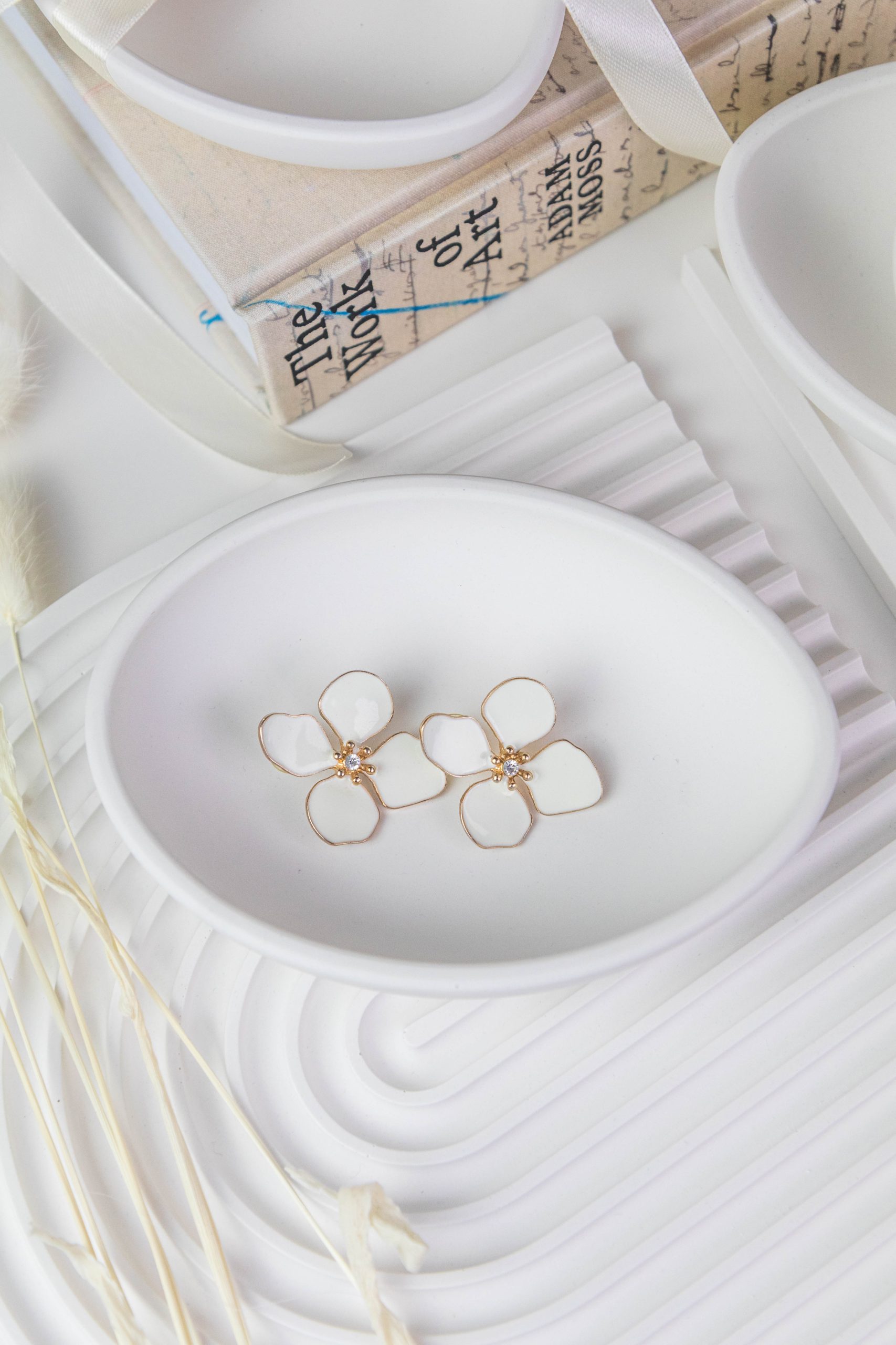 Small Lovely Bowl - Image 4
