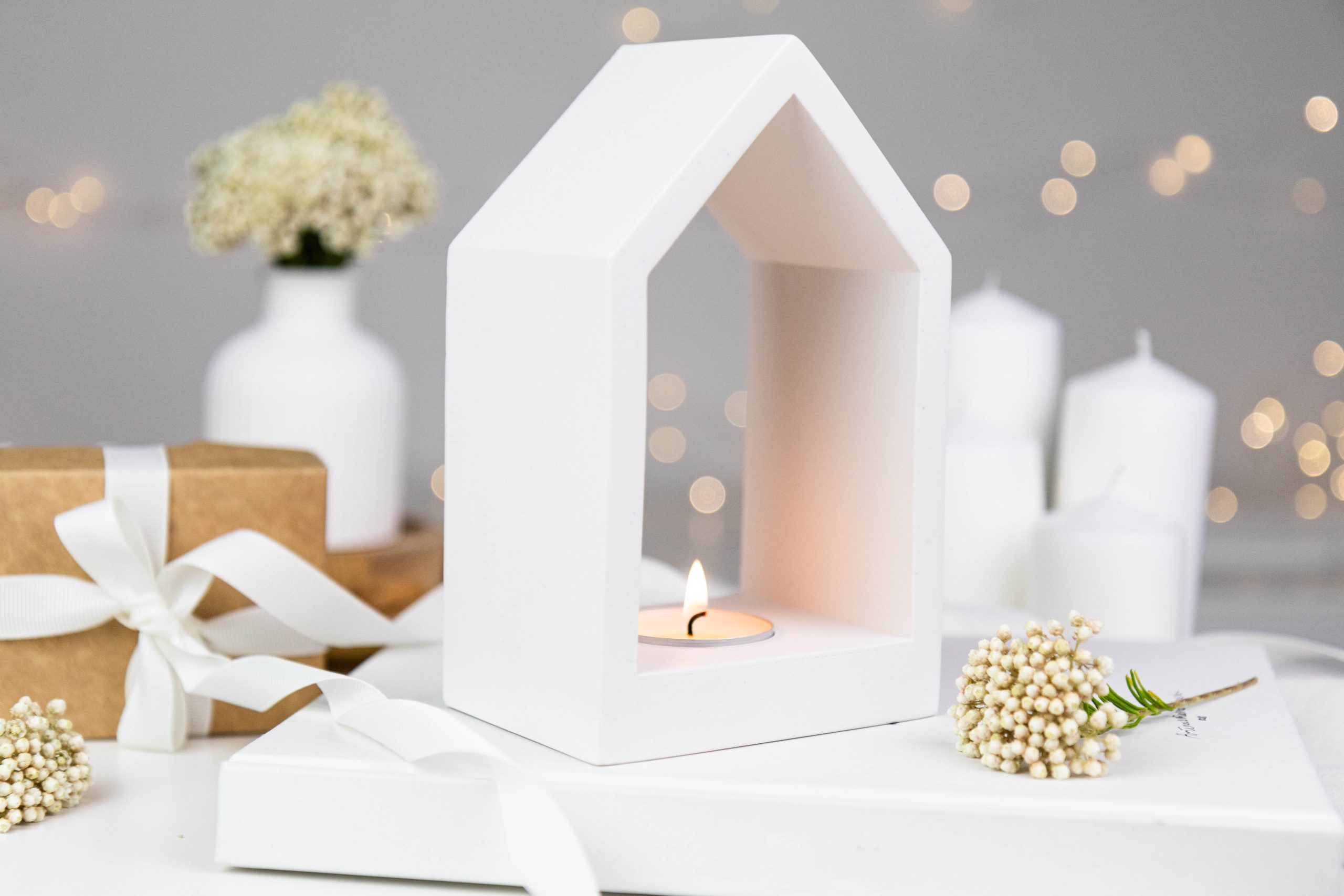 Candle House with Tea Candle - Image 4