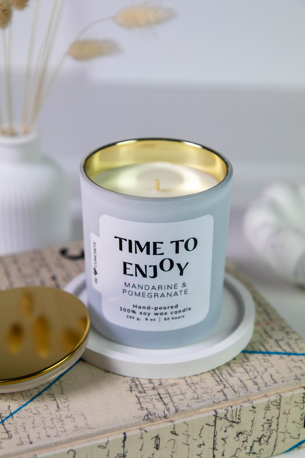Mandarin and Pomegranate Scented Soy Wax Candle - Time to Enjoy - Image 2