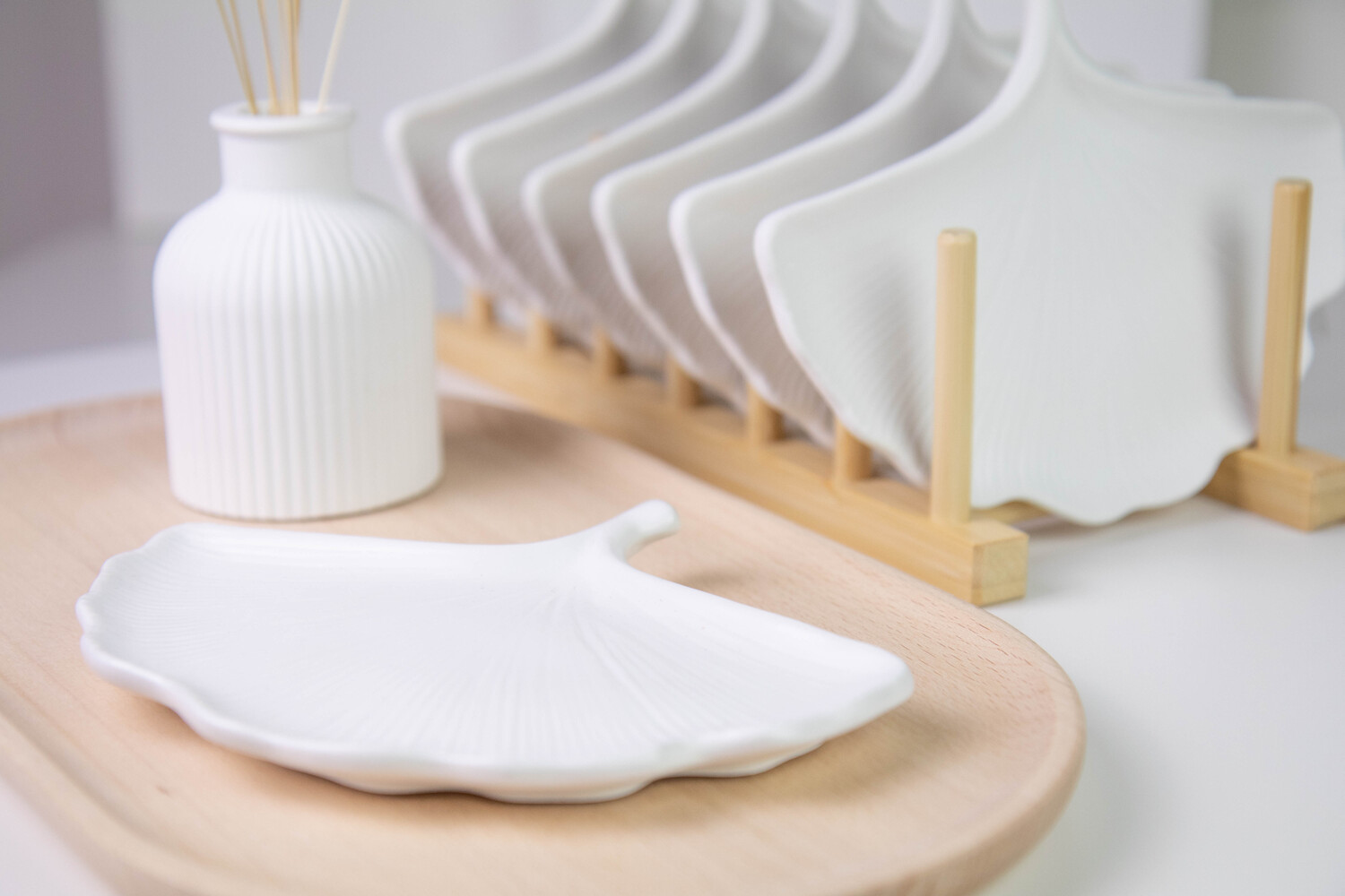Ginkgo Leaf Shaped Tray - Image 7